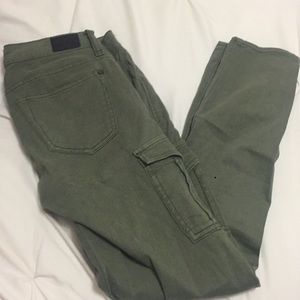 Olive jeans